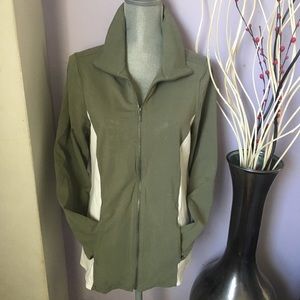 Chico’s Green Zip-up Lightweight Jacket